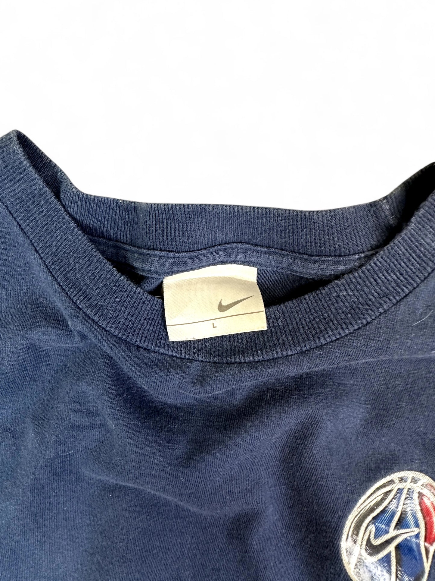 Vintage 00s (y2k) Nike T-shirt