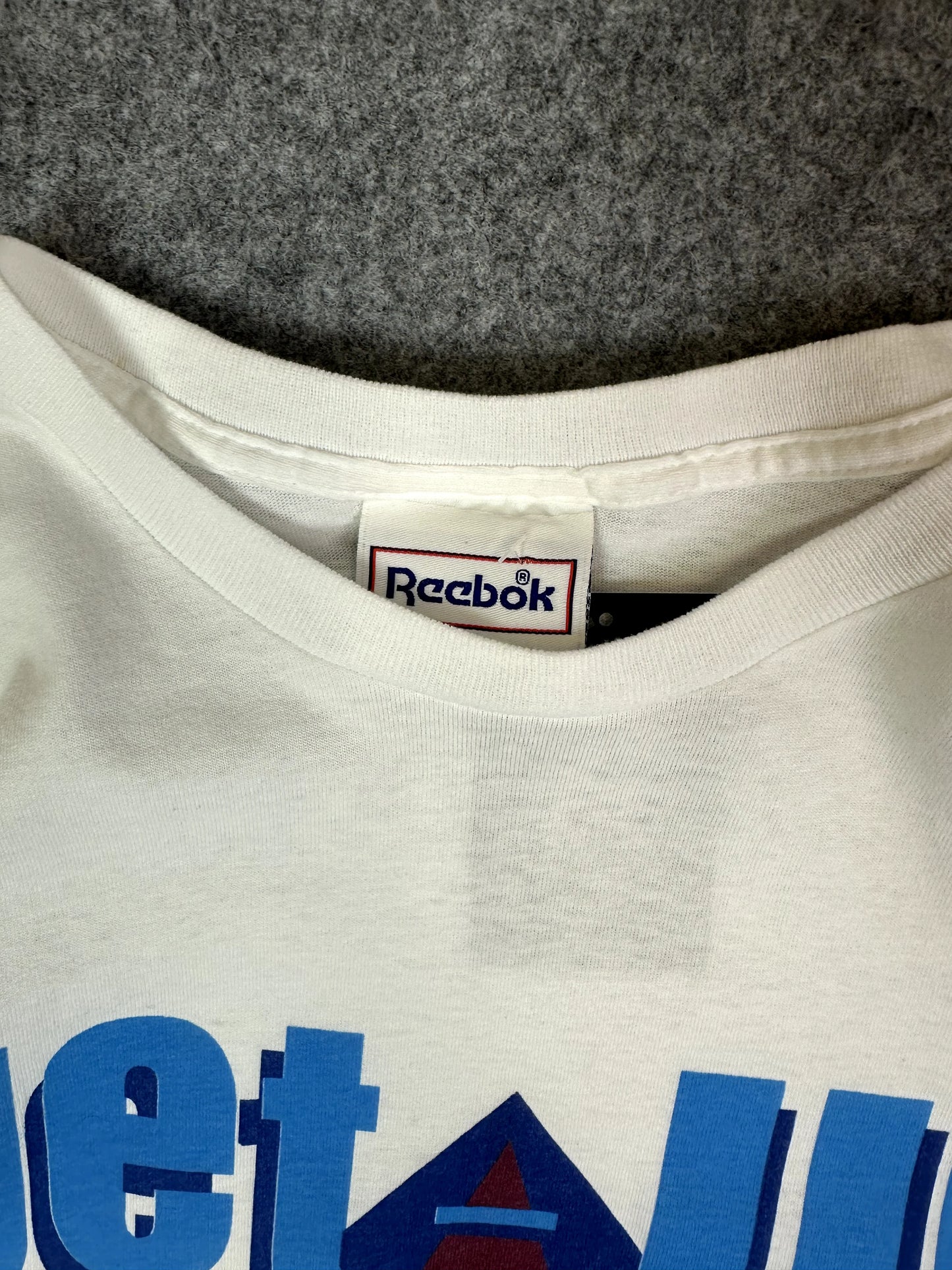 Vintage (90s) Reebok T-shirt