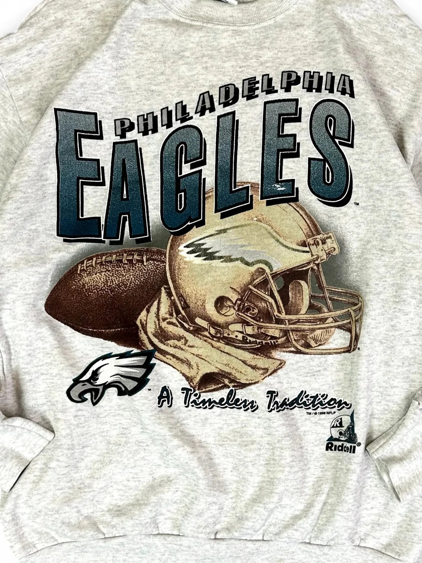 Vintage (90s) Russell Athletic Philadelphia Eagles Sweatshirt