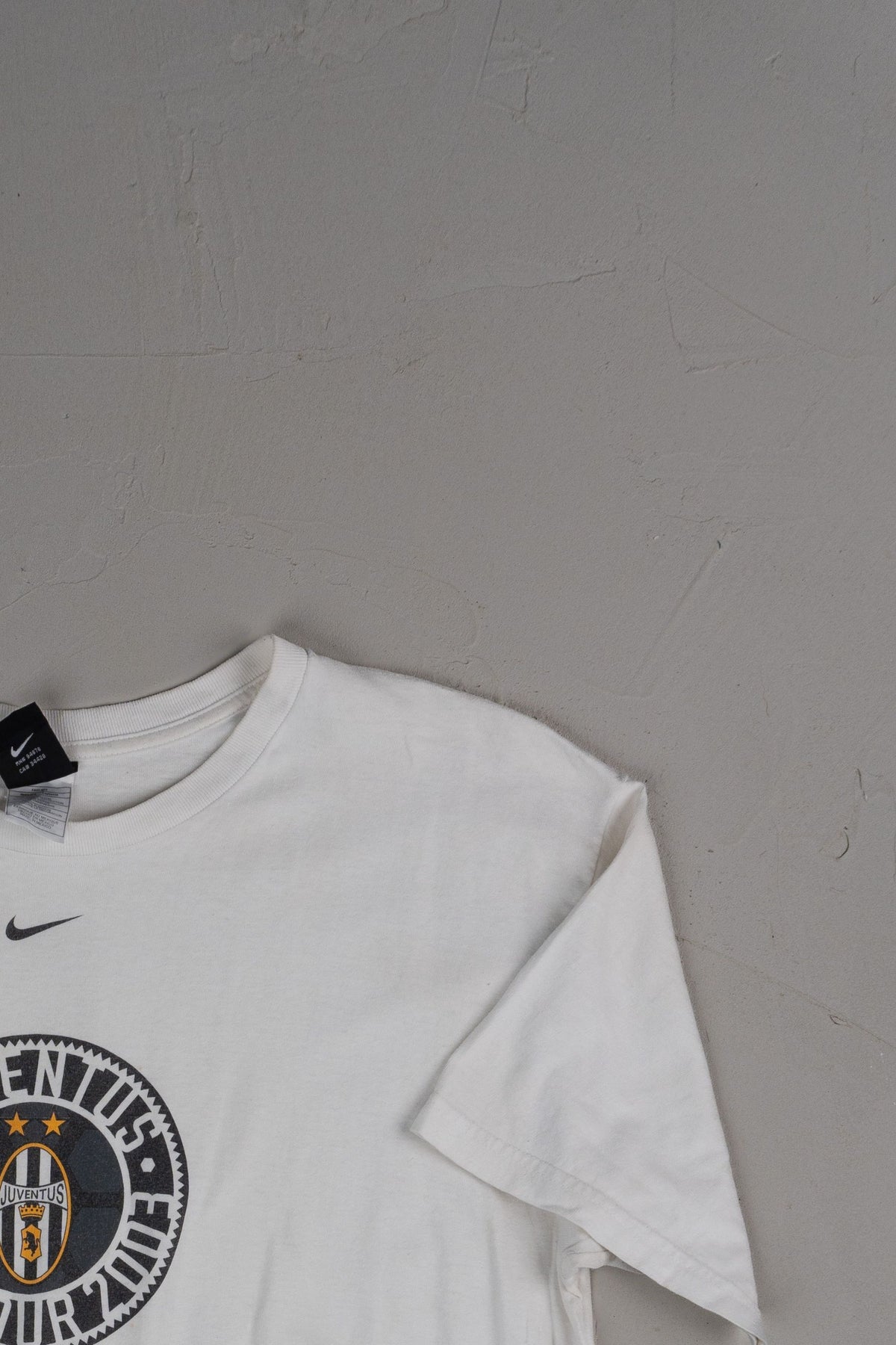 Vintage 00s Y2K Juventus T-shirt