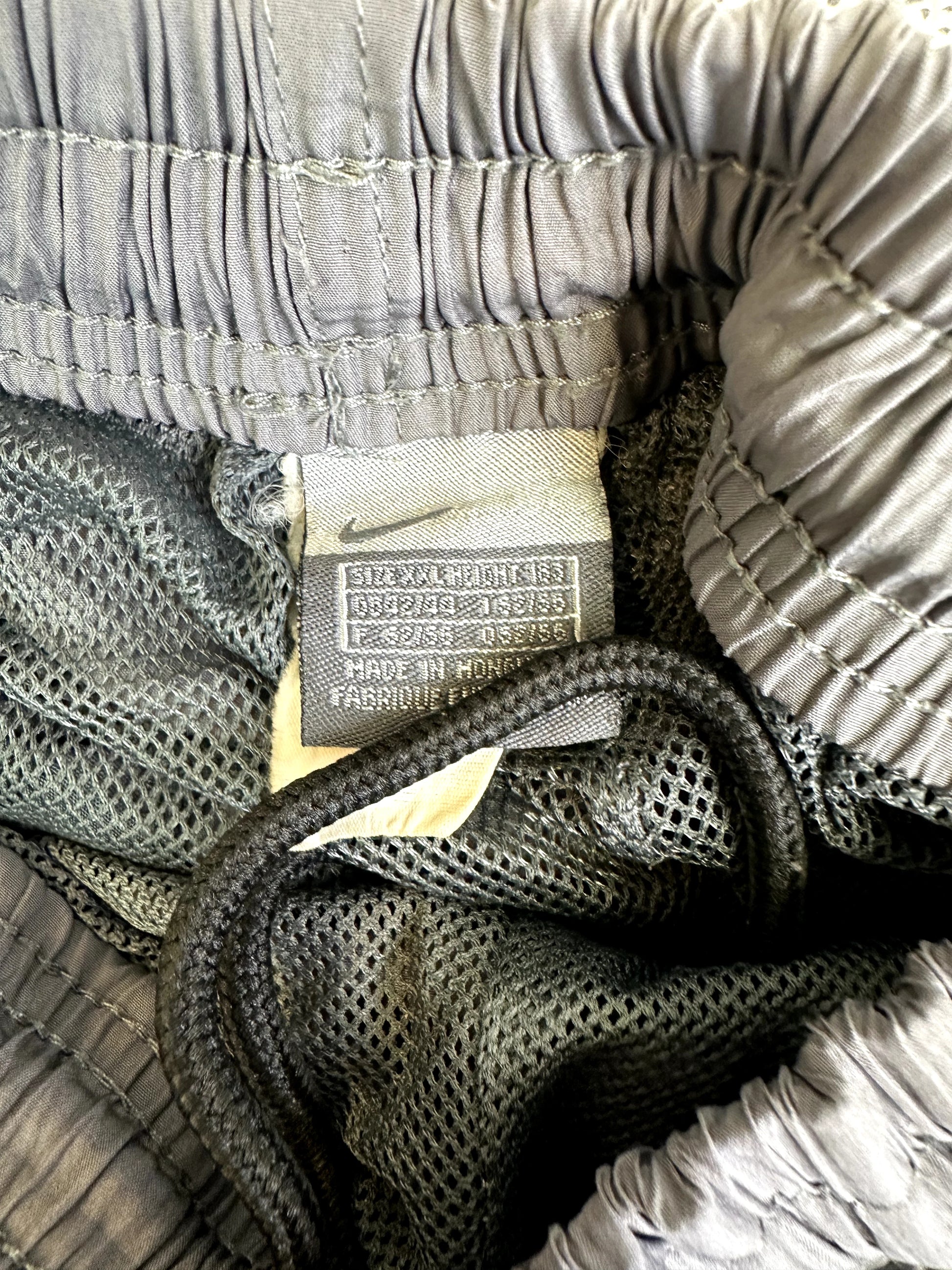 Vintage (00s) Nike Pants