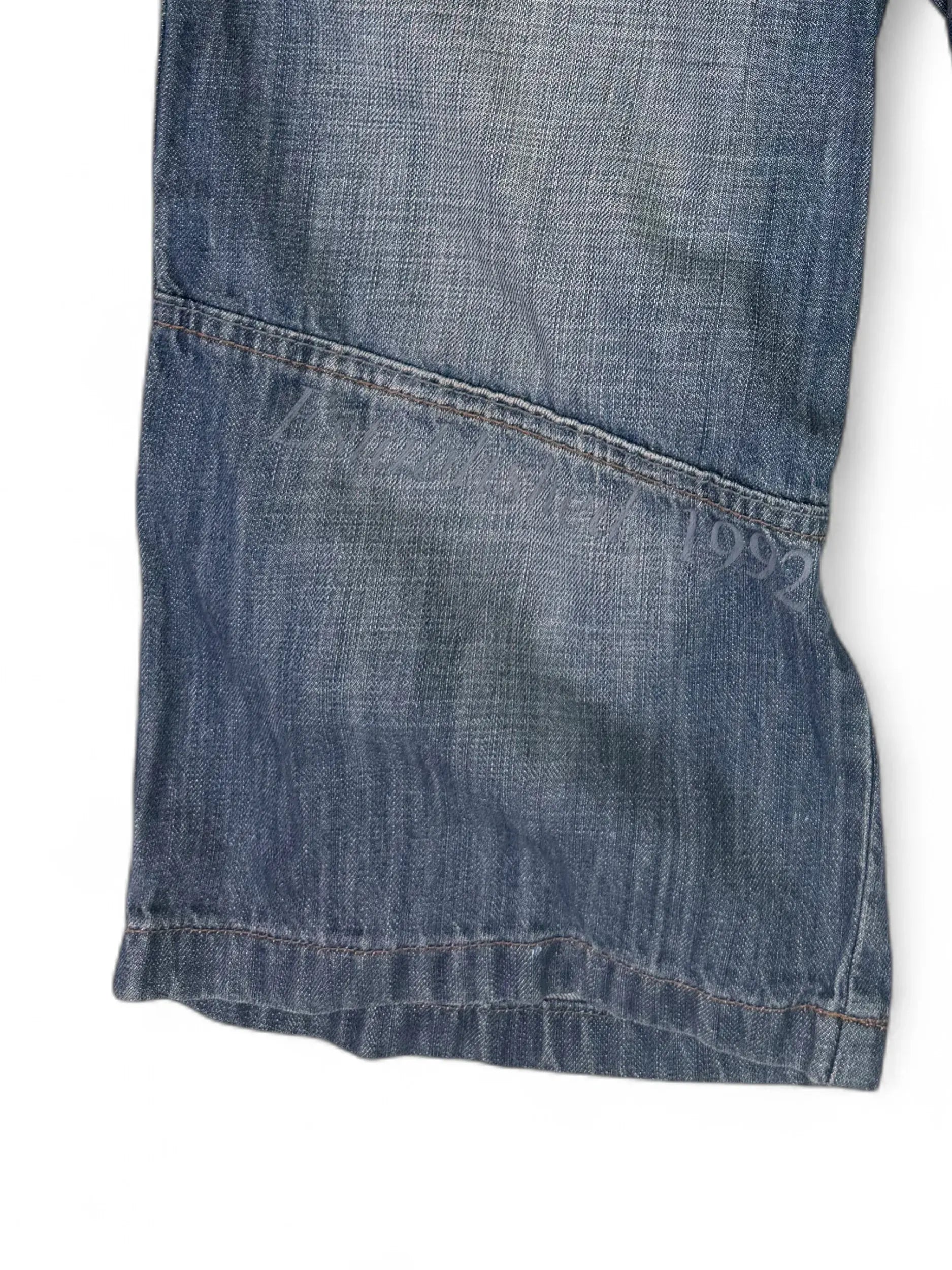 Vintage 00s Y2K FUBU Platinum logo denim capri shorts