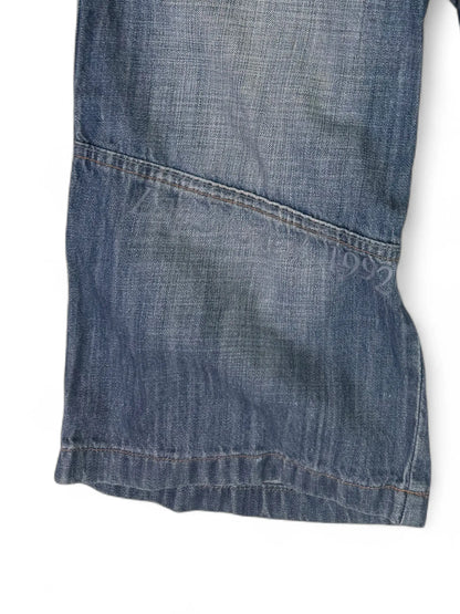 Vintage 00s Y2K FUBU Platinum logo denim capri shorts