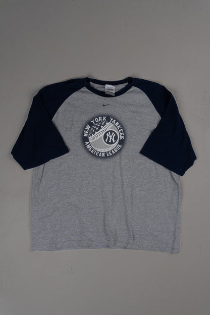 Vintage 00s Y2K New York Yankees Mlb Baseball Short Sleeve T-shirt