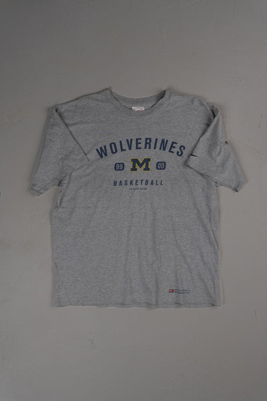 Vintage 90s Michigan Wolverines Basketball T-shirt