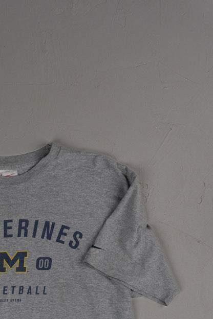 Vintage 90s Michigan Wolverines Basketball T-shirt