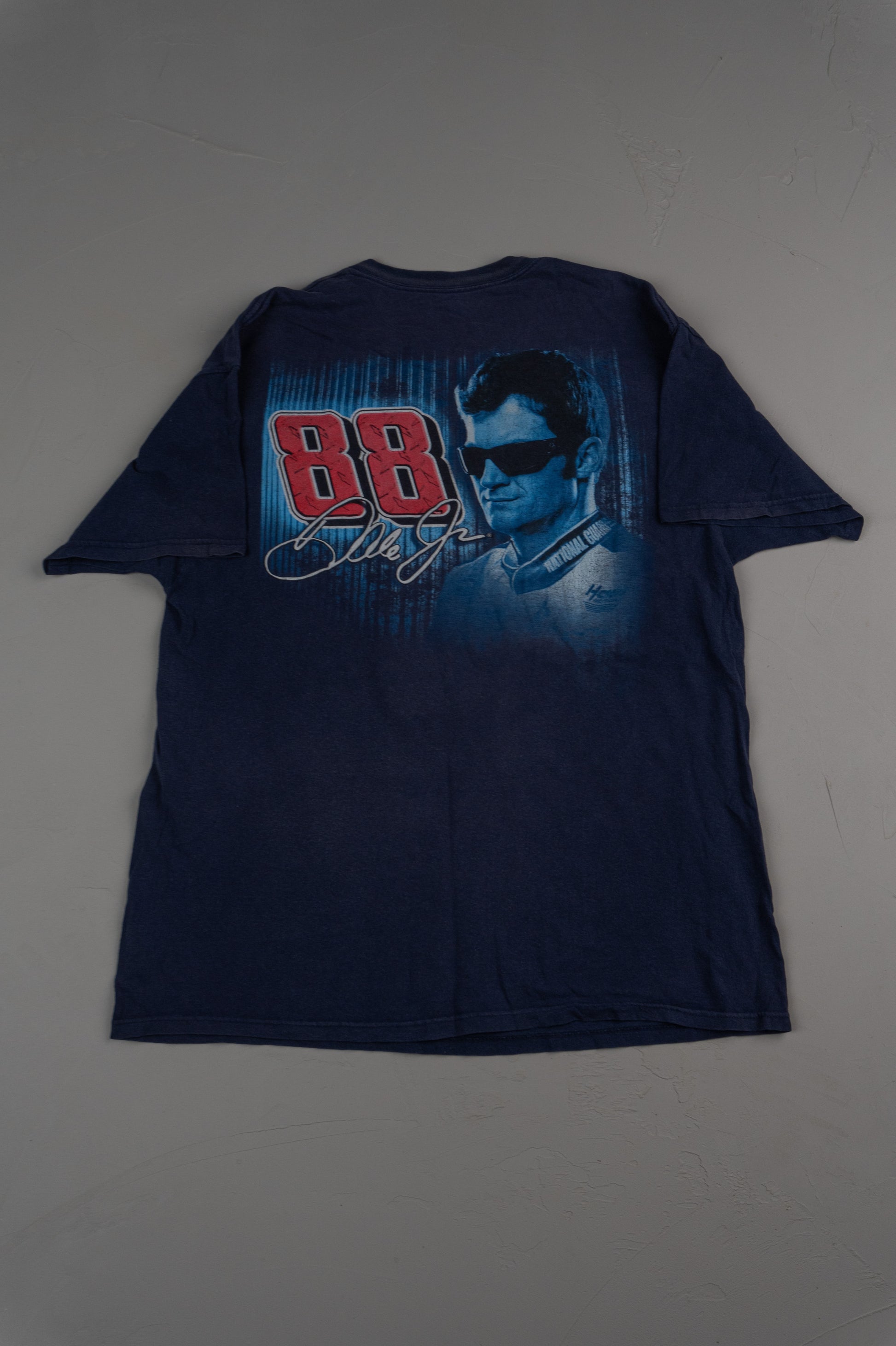 Vintage Y2K NASCAR graphic tee Racing T-shirt