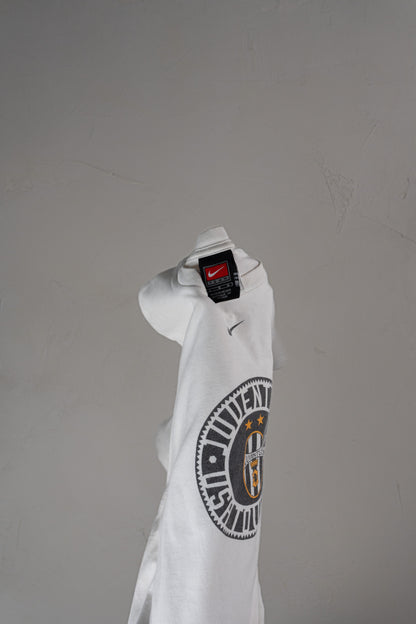 Vintage 00s Y2K Juventus T-shirt