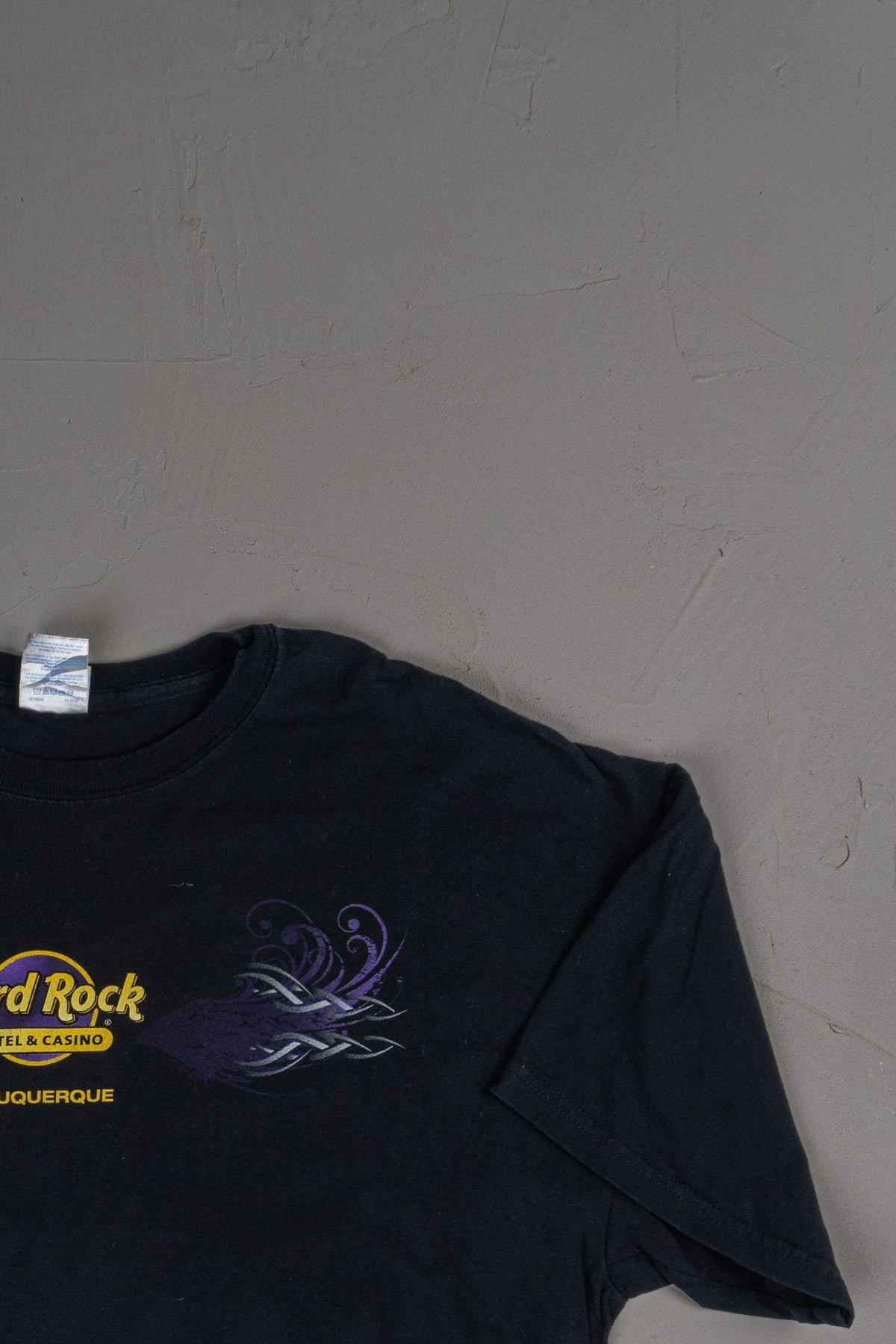 Vintage 00s Y2K Hard Rock Hotel & Casino Albuquerque T-shirt