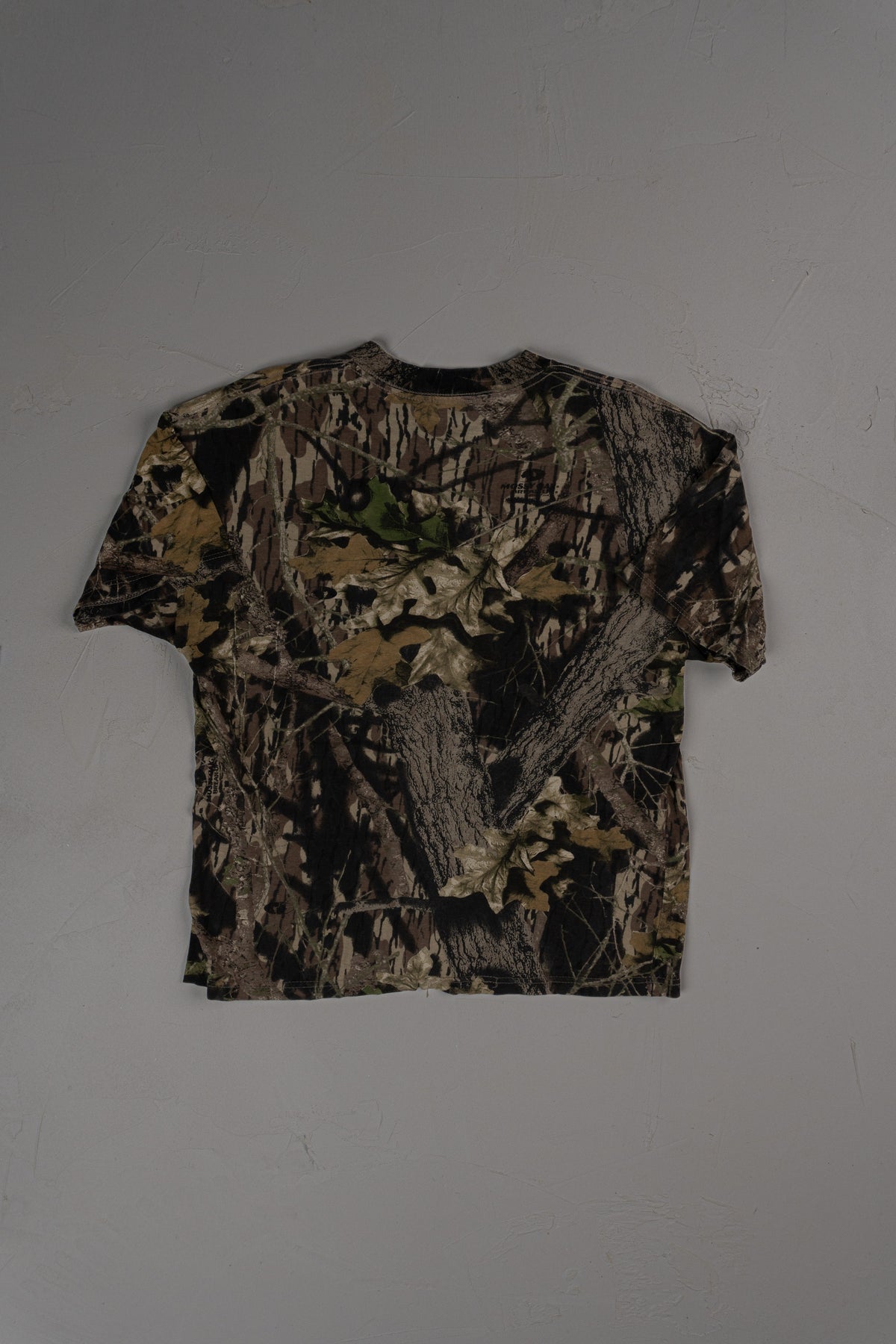 Vintage Russ Outdoors Short Sleeve T-shirt